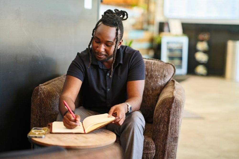 The Benefits of Keeping a Recovery Journal